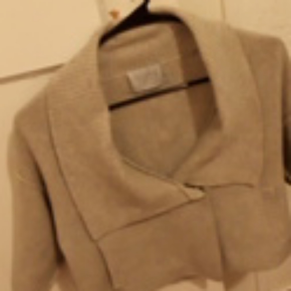 M sweater/ top made by Micheal Stars! - Picture 4 of 7